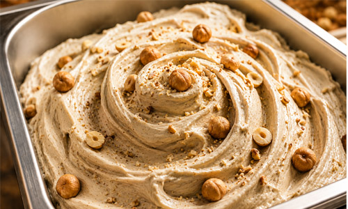 Gelato gusto nocciola della gelateria Ross Como